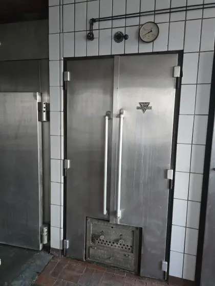 Fessmann Gas-Selchofen mit Edelstahl-Türen und Gas-Aggregat (z