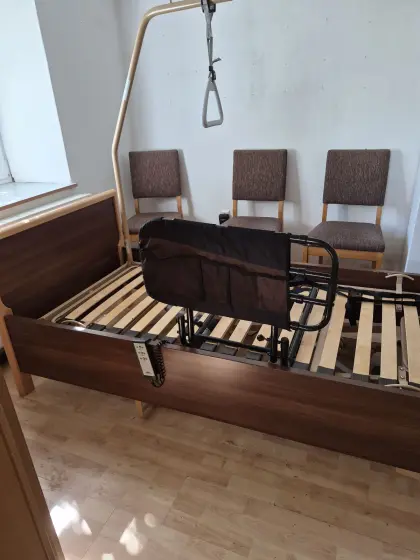 Pflegebett
