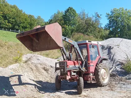 Case IH 585 XL