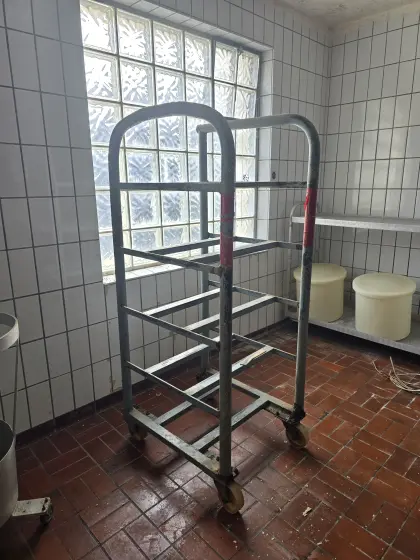 Rauchwagen, Selchwagen, Transportwagen, Metzgerei, Werkstatt, Deko