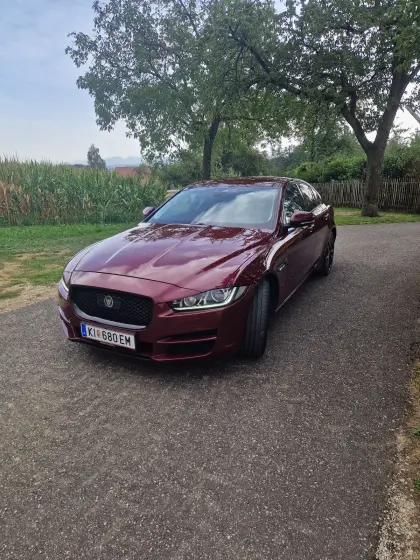 Jaguar XE 20d