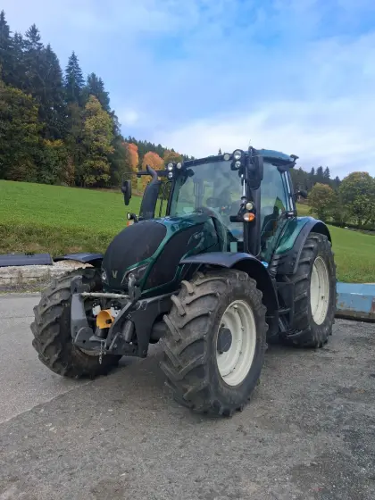 Valtra N174 Active