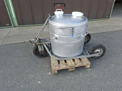 Milchtank 300 l