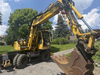 Liebherr 900
