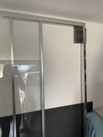 Duschwand 140 × 200 cm, Glas mit Aluminiumprofil