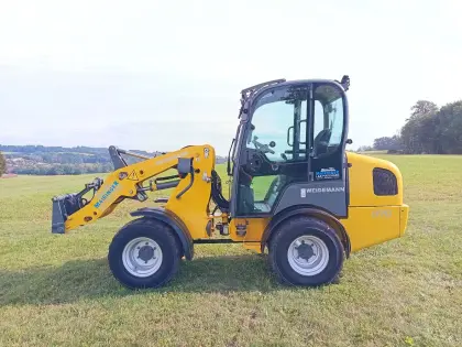 Weidemann 1770, Wacker Neuson WL 30