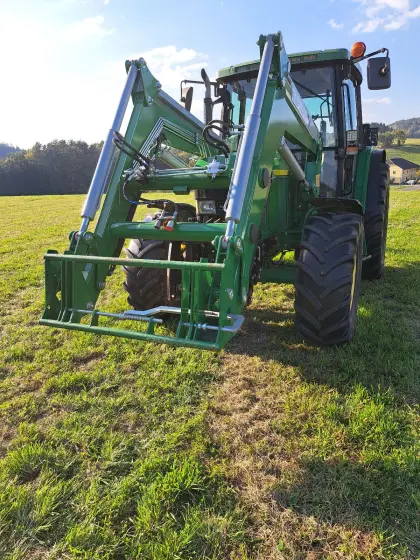 John Deere 6100