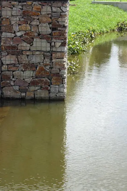 Erd- und Teichbau, Gabionenbau