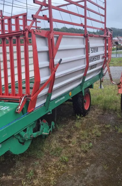 Steyr Ladewagen LW 8020