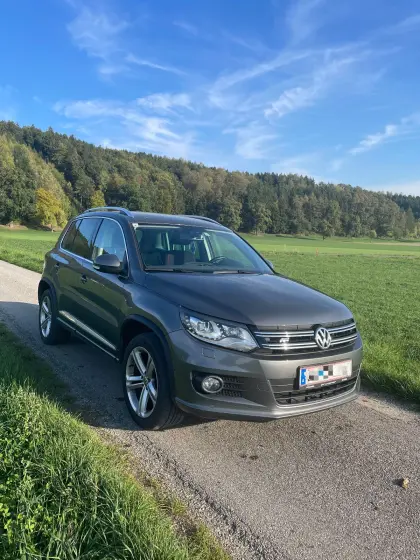 VW Tiguan 2.0 TDI R-Line 4Motion, 7-Gang DSG Automatik