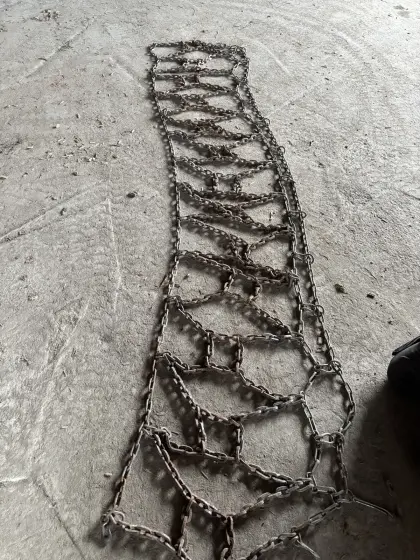 Schneeketten Traktor