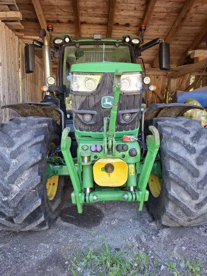 John Deere 6R155