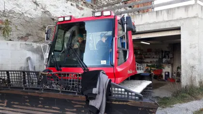 Kässbohrer PistenBully 100