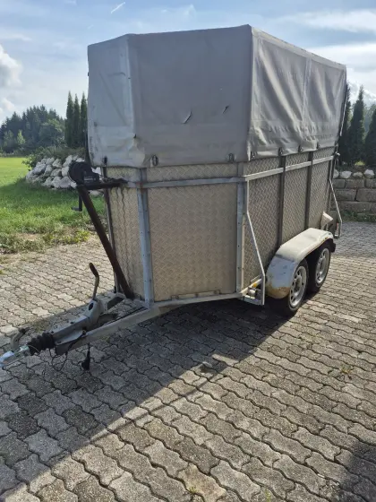 Viehanhänger
