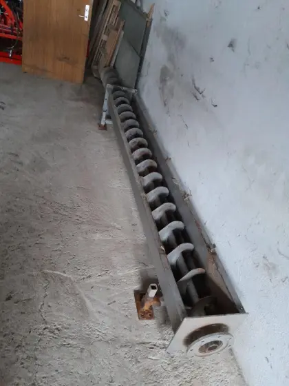 Hackgutschnecke