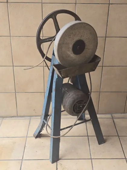 Nassschleifmaschine, Messerschleifmaschine von Gottfried Me