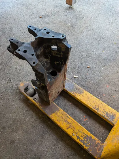 Steyr Vorderachsbock 8080 8090 8070 ZF 1351