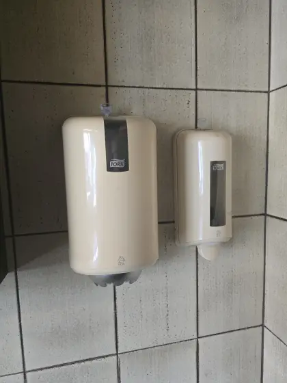Tork Handtuchspender M2 und Seifenspender Set, Hygiene für Ho, M2