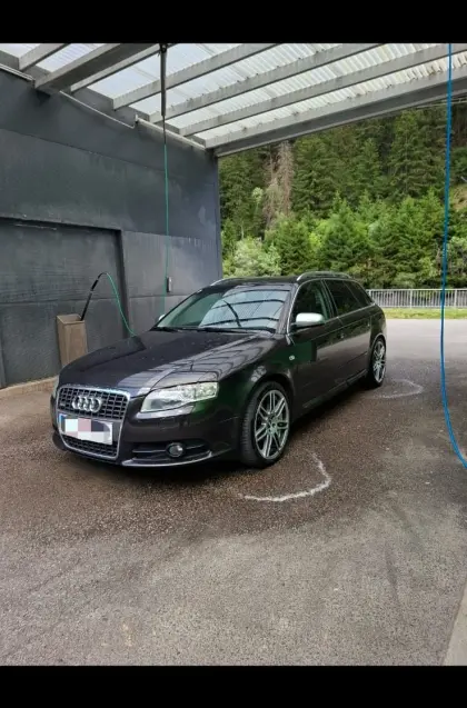 Audi A4 quattro B7