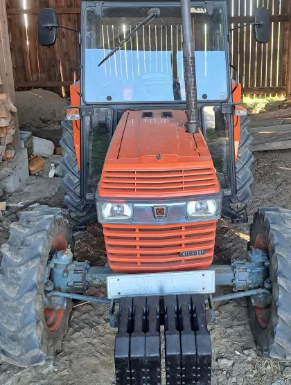 Kubota L4150