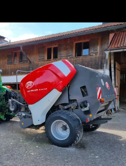 Lely Welger RP 245 Profi 25 Messer Presse Rundballenpresse