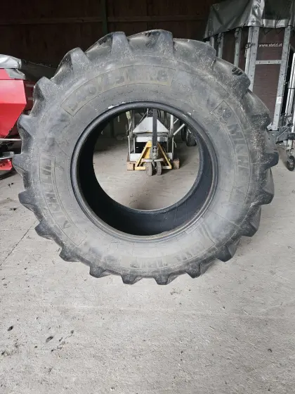 Reifen Michelin 650/65-38, 540/65-28