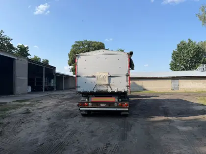 Landwirtschaftlicher 4-Achs-Dreiseitenkipper, Anhänger Nopa