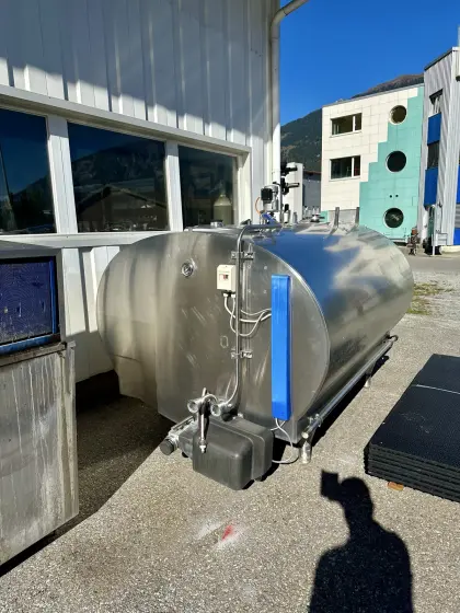 Milchtank 3.000 l