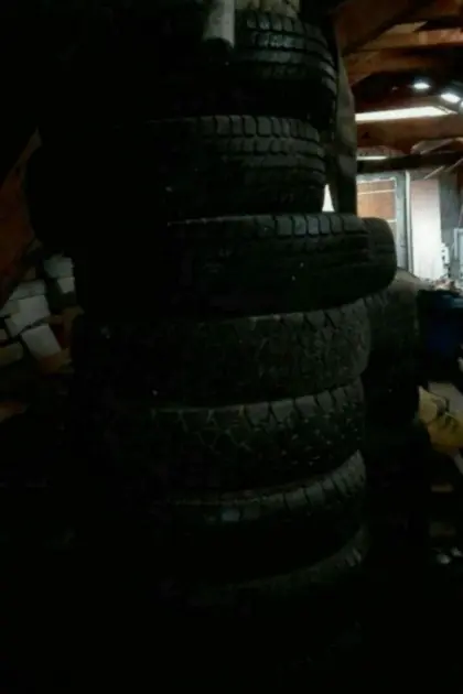 Alte Autoreifen