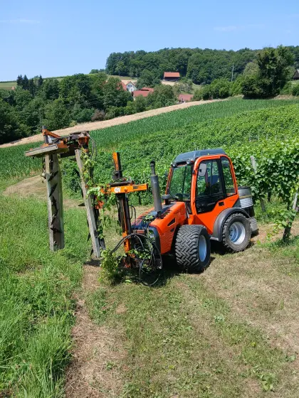 Holder F780 Traktor