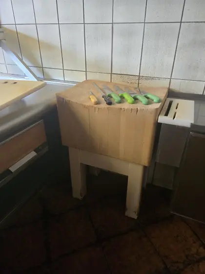 Massiver Hackblock, Fleischerblock Holz, ideal für Direktv