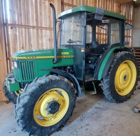 John Deere 5300 Allrad CS3