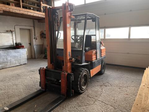 Gabelstapler Toyota 30