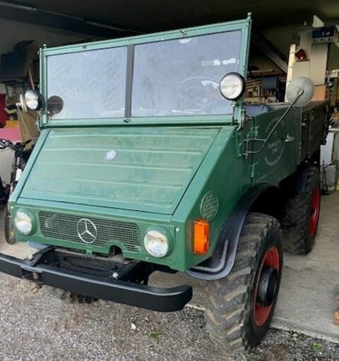 Unimog 411 mit Heckseilwinde, restauriert, Bj. 1962