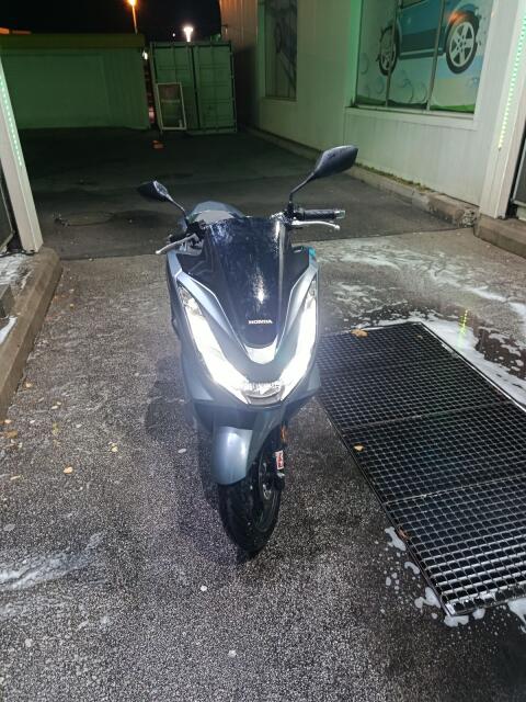 Honda PCX 125 ccm 1.430 km, Bj. 2022