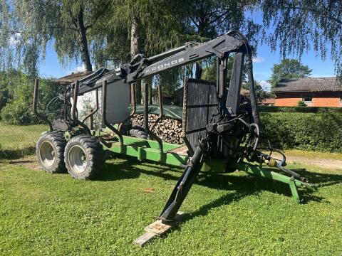 Kronos 120 4WD, Kran 5.000, 7,5 m Rückewagen-Antrieb, EHC