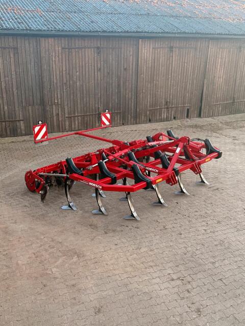 Horsch Terrano 4 FX Grubber wie Pöttinger Synkro Kerner Lemk