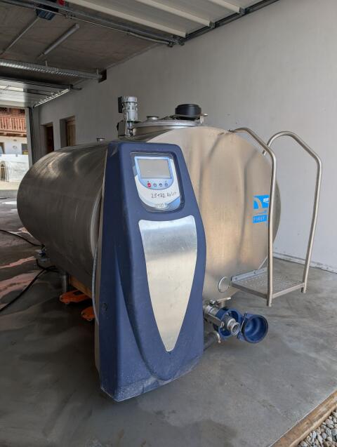 Milchkühltank Serap FIRST 1.700 l, sehr guter Zustand, FIRST 1700 SE