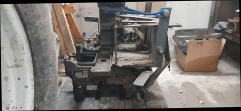Lindner 1500 Frontbock Achsträger
