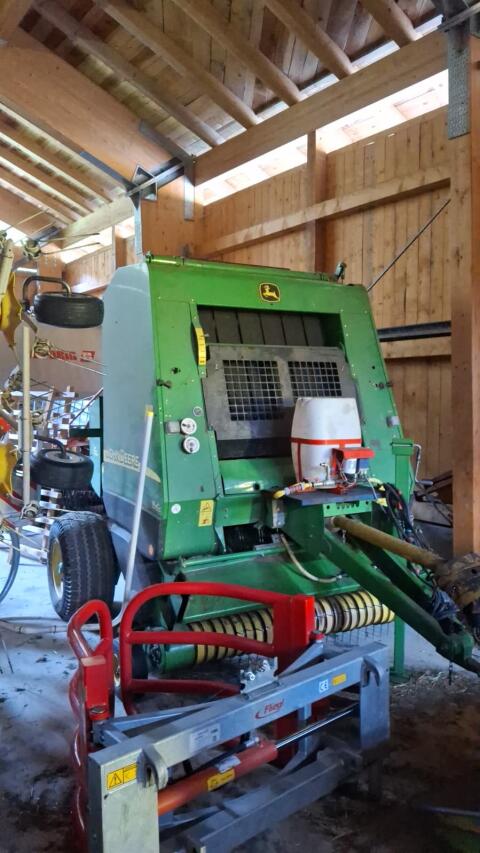 Ballenpresse John Deere 582