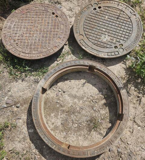 Hydrotec 2 Kanaldeckel und 1 Kanalring