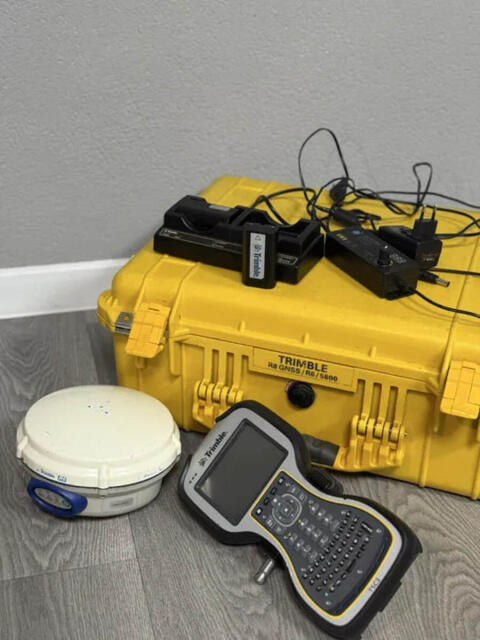 Trimble R6 GNSS RTK Empfänger mit TSC3 Controller