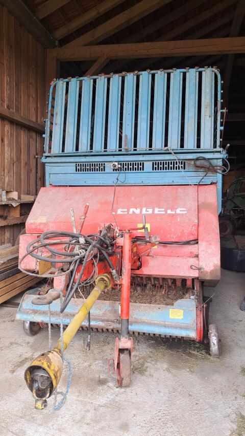 Mengele Ladewagen LW 370 Super