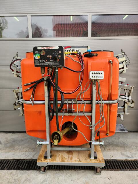 Jessernigg/Jessur Feldspritze 880 l, 12 m