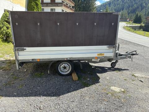 Pongratz Zentralachsanhänger LH 2600/16 G-AL