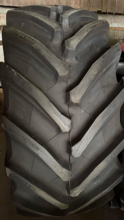 Reifen (Räder) 710/60R42 Trelleborg TM1060