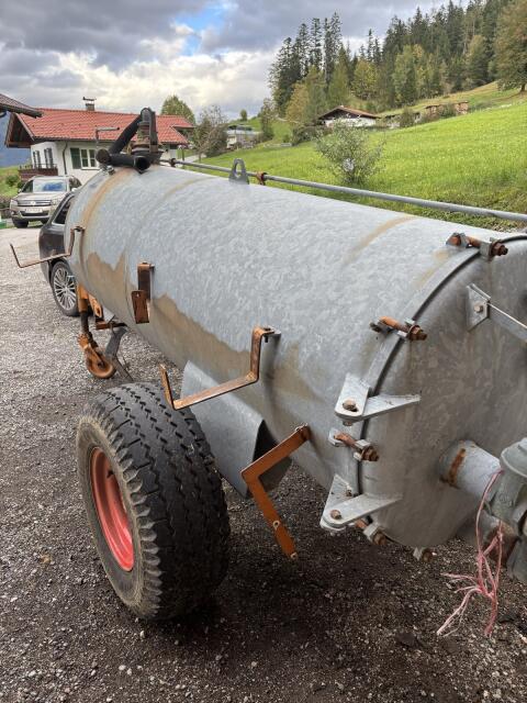 Güllefass 2.000 l