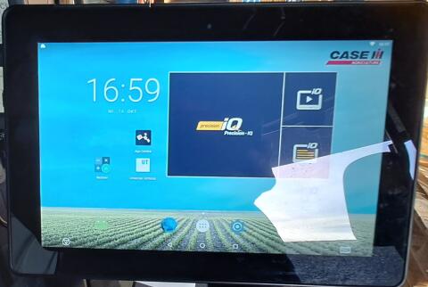 Trimble Lenksystem mit XCN Display und NAV 900