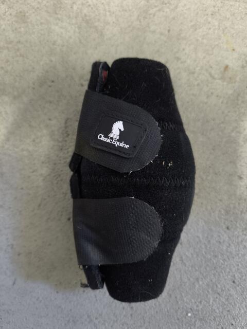 Knee Boot