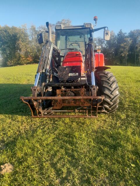 Massey Ferguson 5445